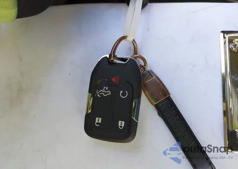 2019 Chevrolet Silverado 1500 Lt from USA, damaged, VIN 3GCPWCED1KG177455